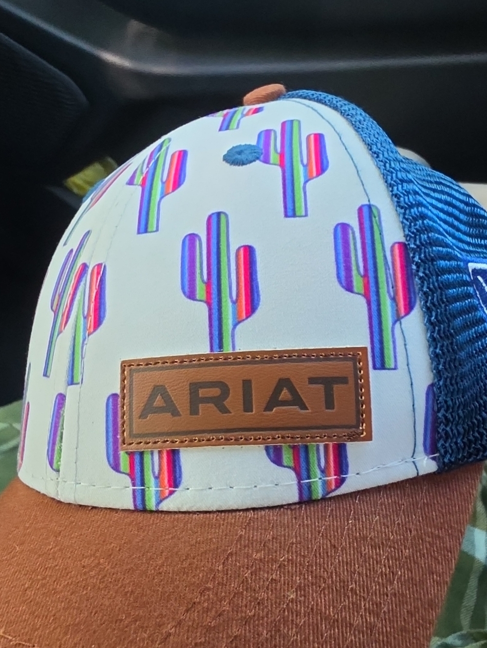 Ariat Cactus Trucker Hat Snapback Cap Womens Osfa Super Cute